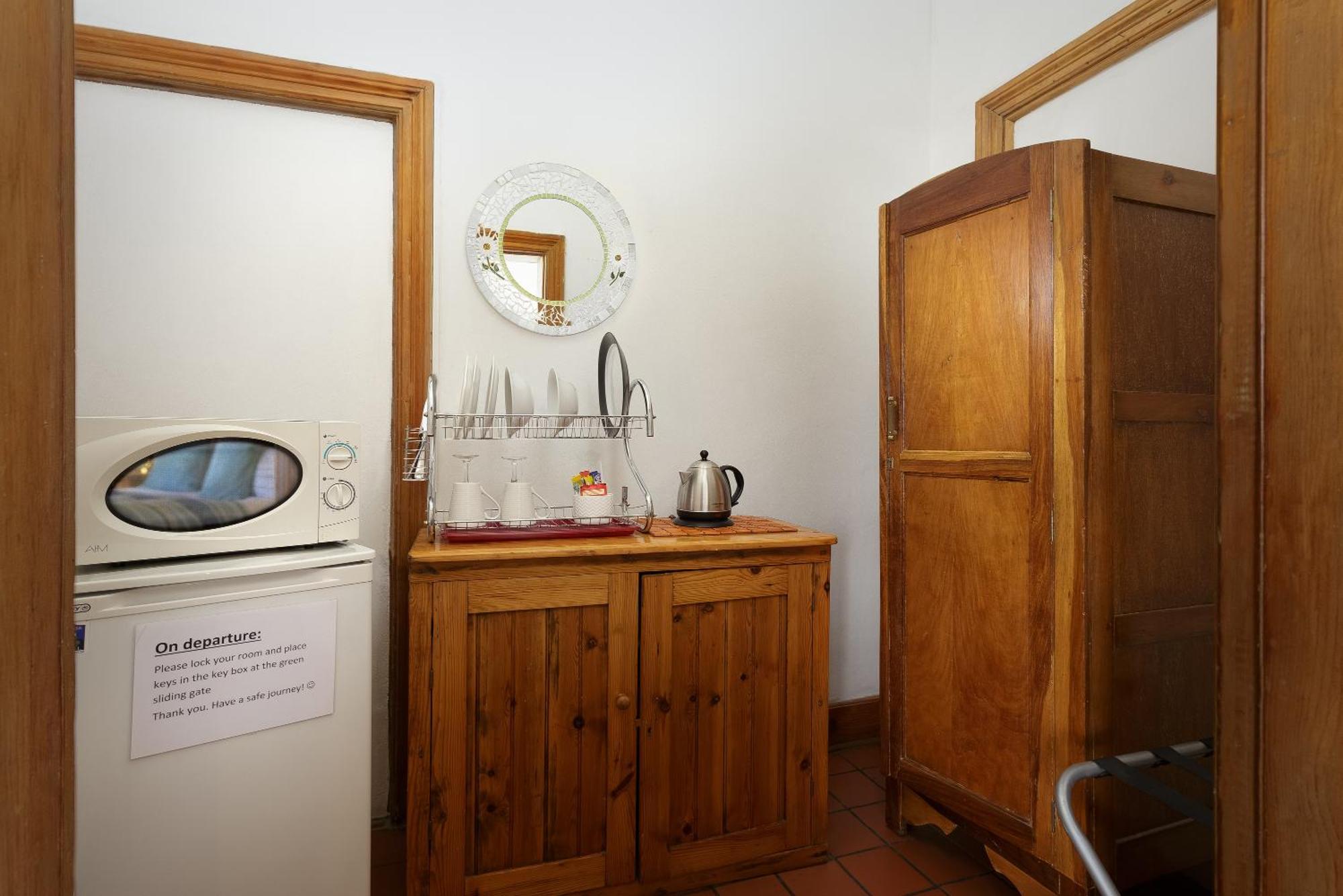 Horse And Mill Guesthouse 콜스버그 외부 사진