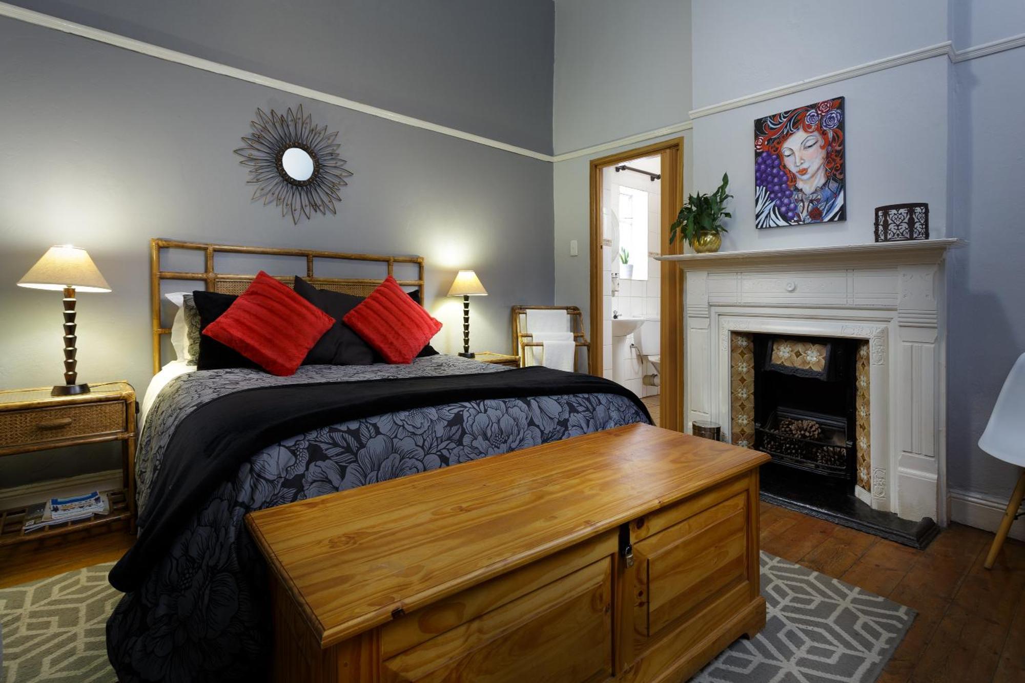 Horse And Mill Guesthouse 콜스버그 외부 사진