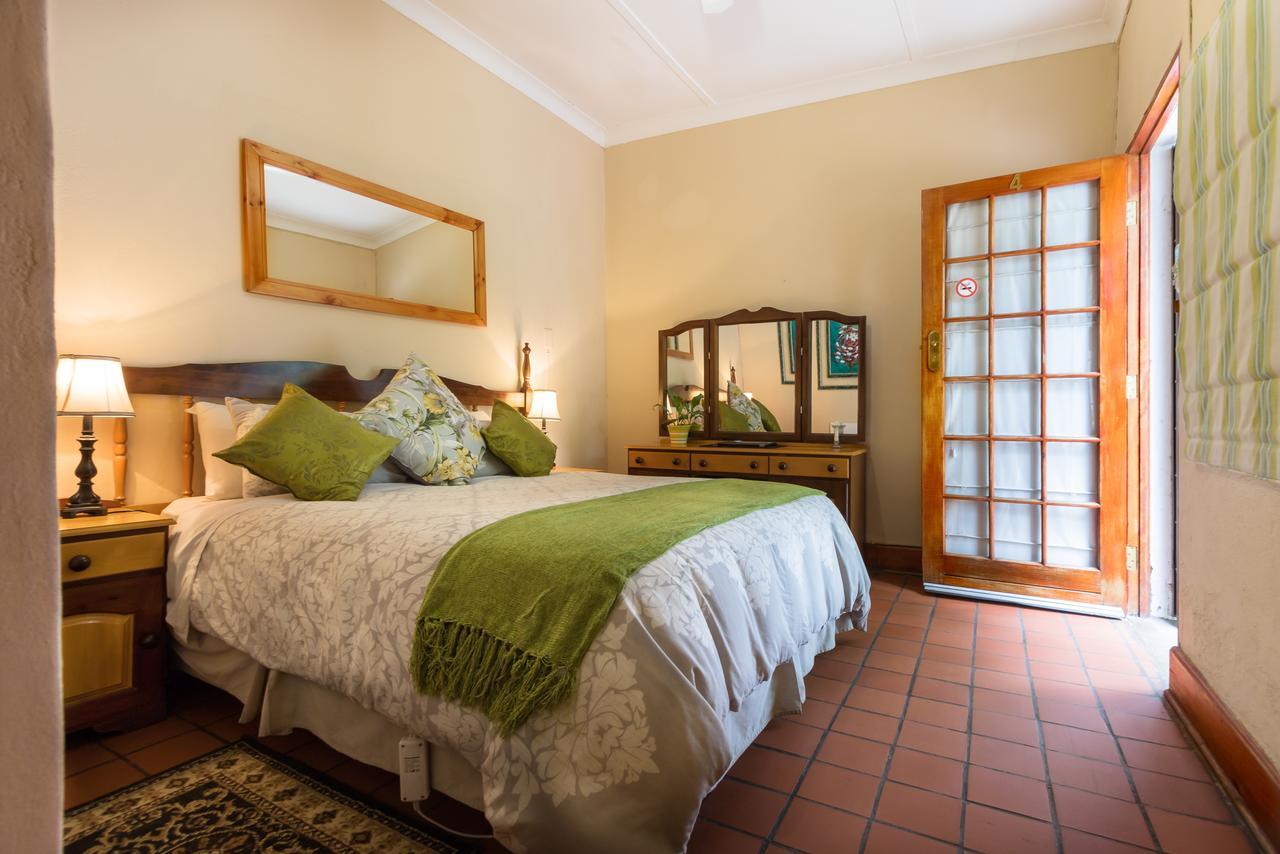 Horse And Mill Guesthouse 콜스버그 외부 사진